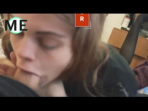 ❤️ Grleni kurac, poderane najlonke i poderane pete lijepo je upoznati ️❌ Jebanje kod nas